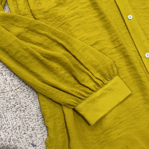 Satin lime green collar shirt - Picture 2 of 4